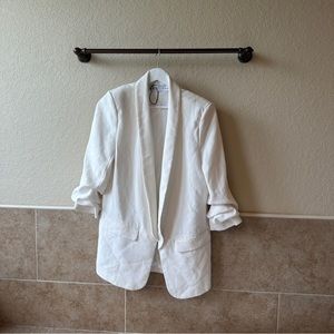 White Zara Blazer in Size Medium SHIPS FAST #zara #blazer #zarablazer